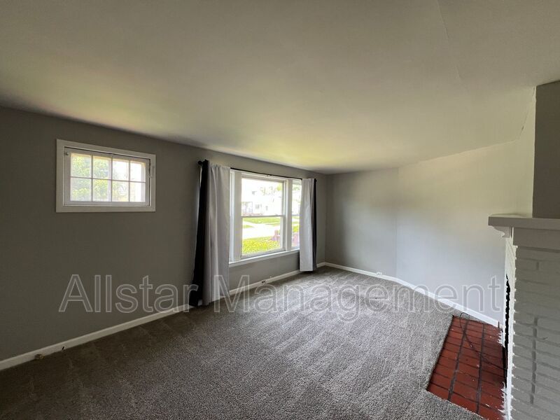 4859 E 97th Street - Down Garfield Heights, OH 44125 property image