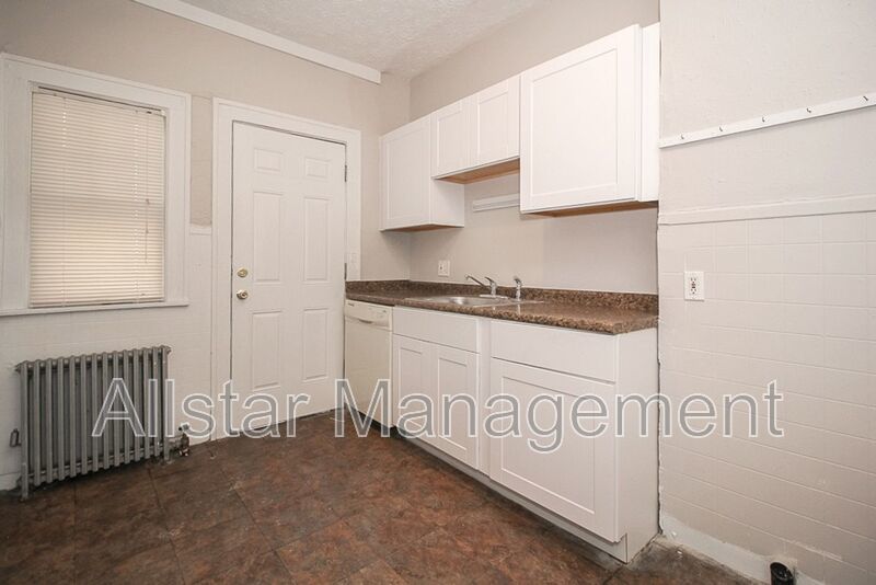 3065 Derbyshire Rd., Cleveland Hts. property image