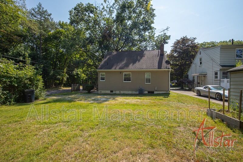 1617 Osage Ave., Akron property image