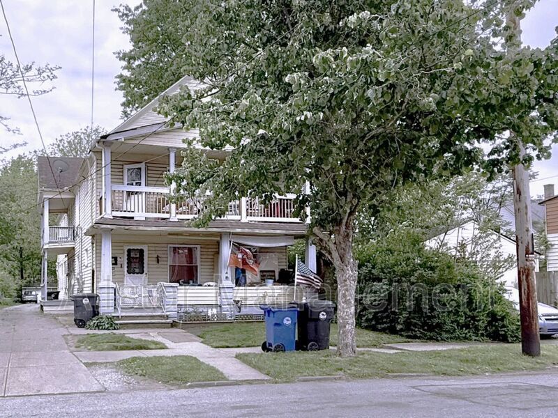 6714 Worley Ave.  Cleveland, OH Rear/upper unit property image