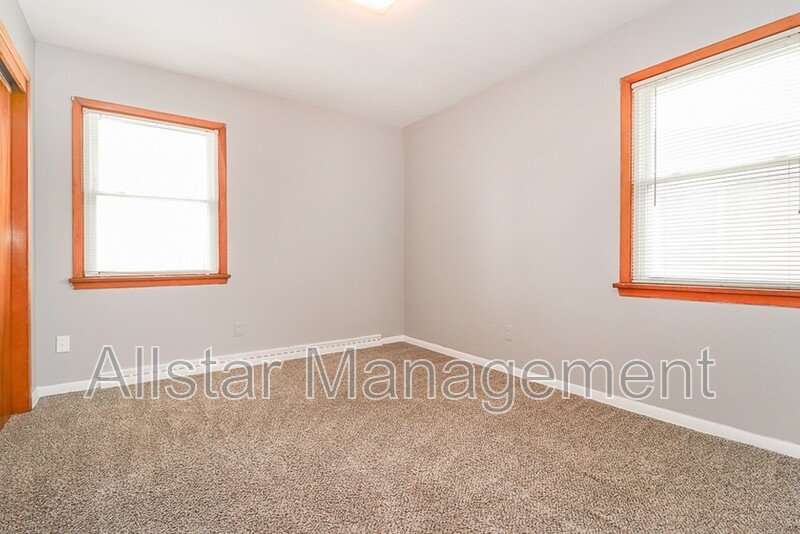 26611 Lakeshore Blvd. (Up), Euclid property image