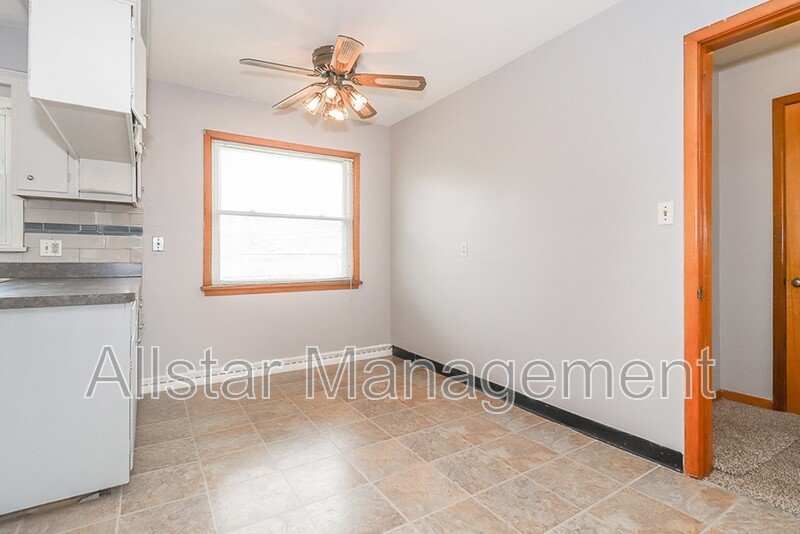26611 Lakeshore Blvd. (Up), Euclid property image