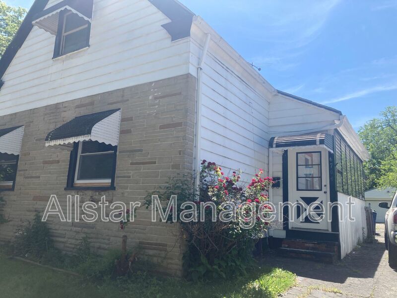 6706 Gertrude Avenue (rear) Cleveland, OH 44105 property image