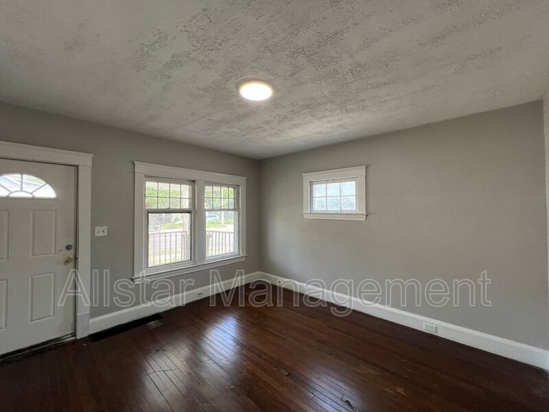 8203 Denison Avenue - (Left Side) Cleveland, OH 44102 property image