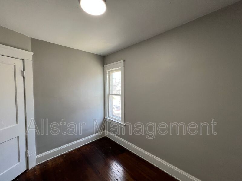 8203 Denison Avenue - (Right Side) Cleveland, OH 44102 property image