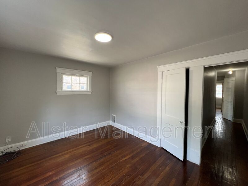 8203 Denison Avenue - (Right Side) Cleveland, OH 44102 property image