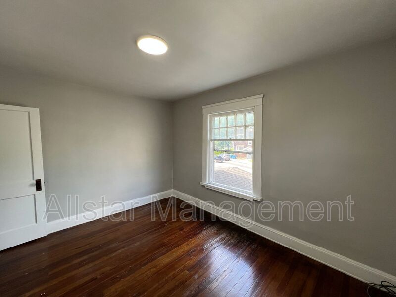 8203 Denison Avenue - (Right Side) Cleveland, OH 44102 property image