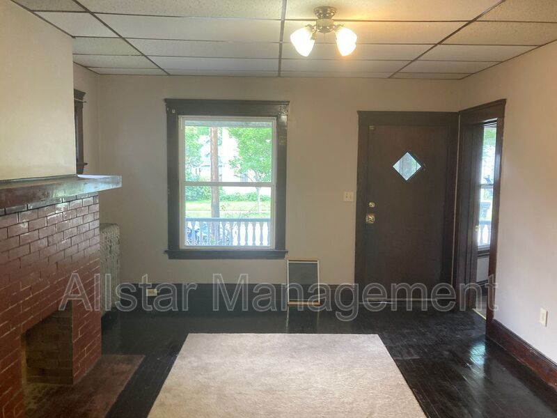 3786 W 37 St #2, Cleveland property image