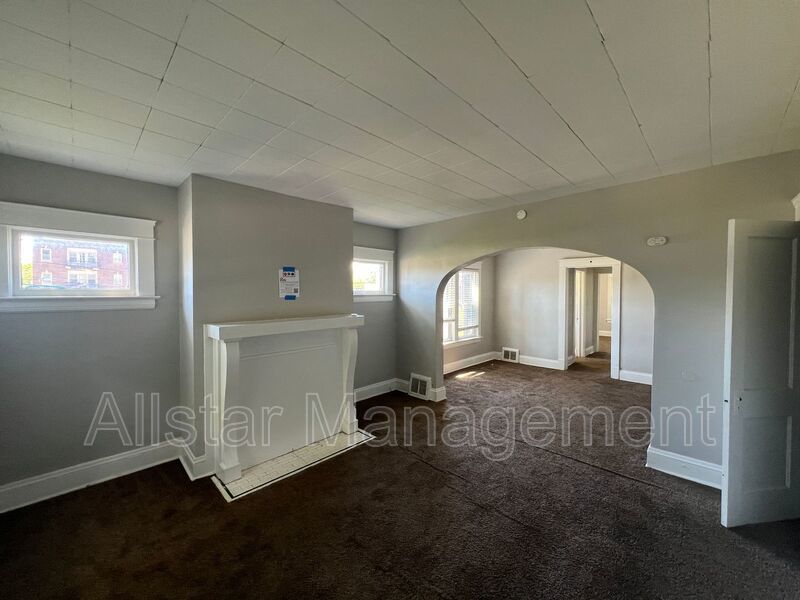 13815 Idarose Ave. #1, Cleveland property image