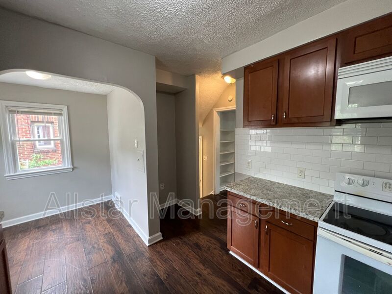 3690 Washington Blvd, Cleveland property image