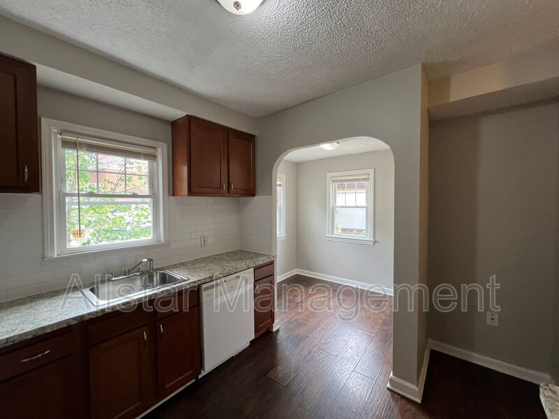 3690 Washington Blvd, Cleveland property image
