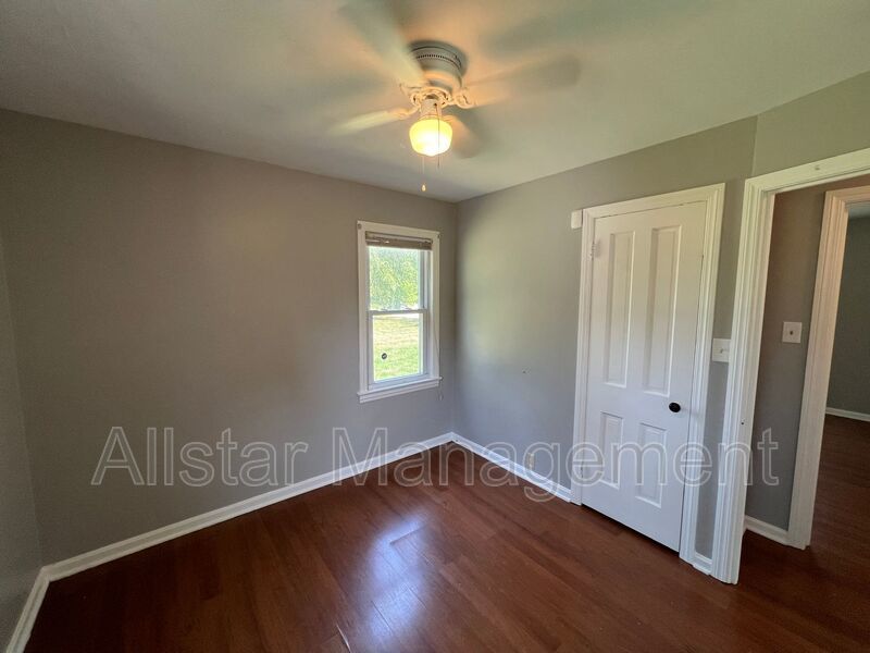 1480 E 196th Street Euclid, OH 44117 property image