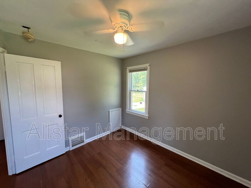 1480 E 196th Street Euclid, OH 44117 property image