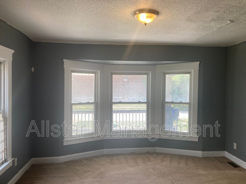14221 Darley Ave Cleveland, OH 44110 property image