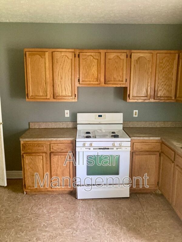 14221 Darley Ave Cleveland, OH 44110 property image