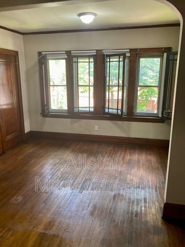 598 Blaine Avenue - Unit 3 Akron, OH 44310 property image