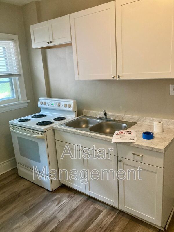 598 Blaine Avenue - Unit 3 Akron, OH 44310 property image