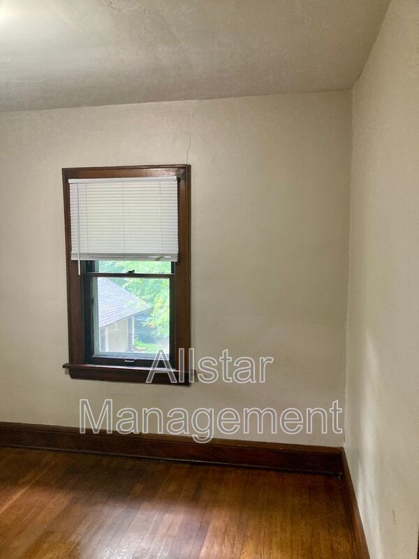 598 Blaine Avenue - Unit 3 Akron, OH 44310 property image