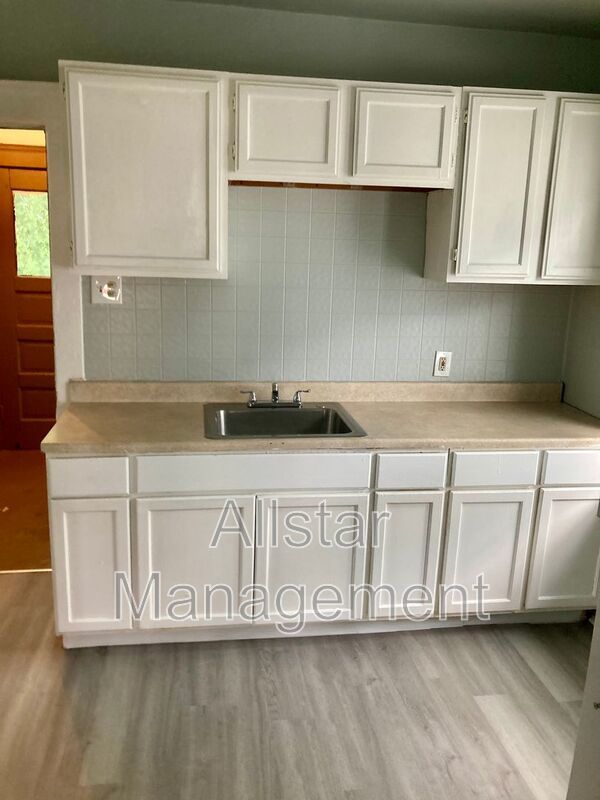 1005 E. 140th St.  Cleveland, OH property image