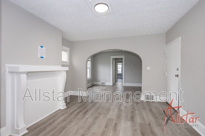 13815 Idarose Ave. #2, Cleveland property image