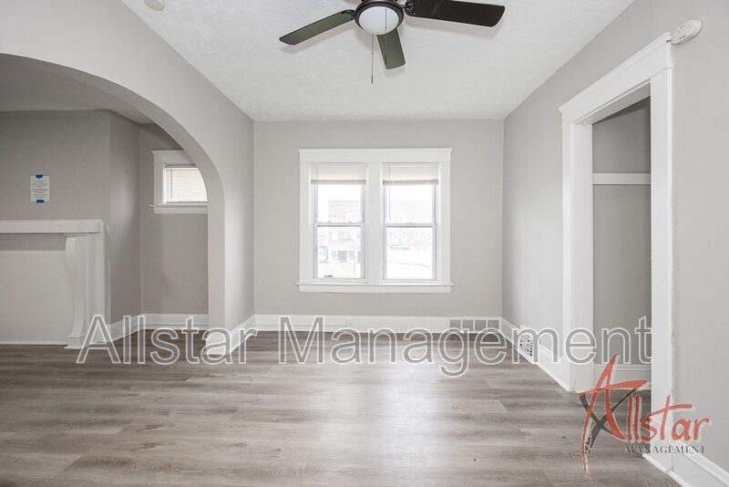 13815 Idarose Ave. #2, Cleveland property image