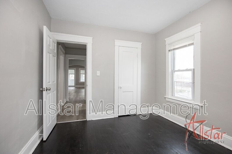 13815 Idarose Ave. #2, Cleveland property image