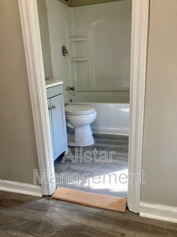5574 Beechwood Ave., Maple Hts. property image