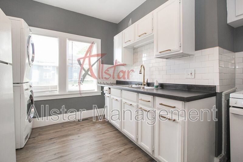 1548 Glenmont Rd. #1 East Cleveland, OH property image