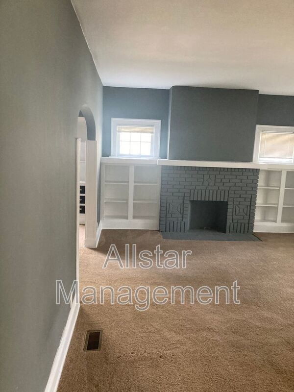 1548 Glenmont Rd. #1 East Cleveland, OH property image