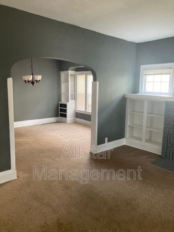 1548 Glenmont Rd. #1 East Cleveland, OH property image