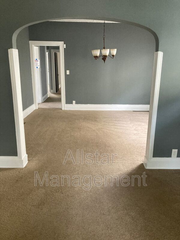 1548 Glenmont Rd. #1 East Cleveland, OH property image