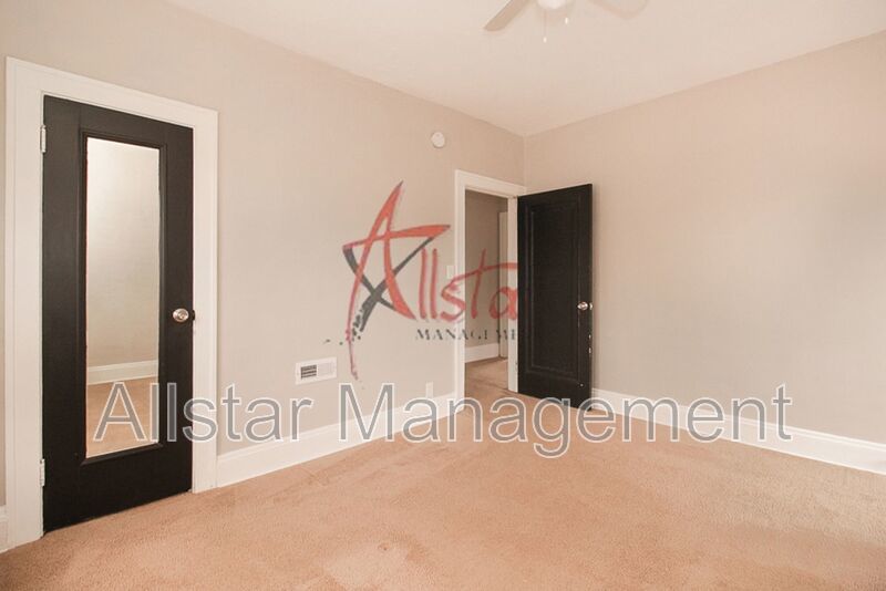1550 Glenmont Rd. (Up) Unit #2, E. Cleveland property image