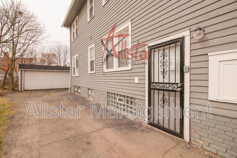 1550 Glenmont Rd. (Up) Unit #2, E. Cleveland property image