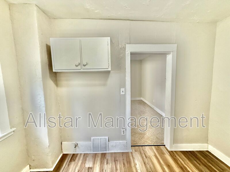 9223 Adams Avenue (down) Cleveland, OH 44108 property image