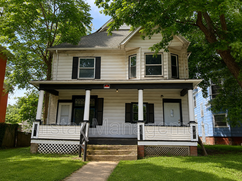 425 Fulton Rd - Lower unit Canton, OH 44703 property image