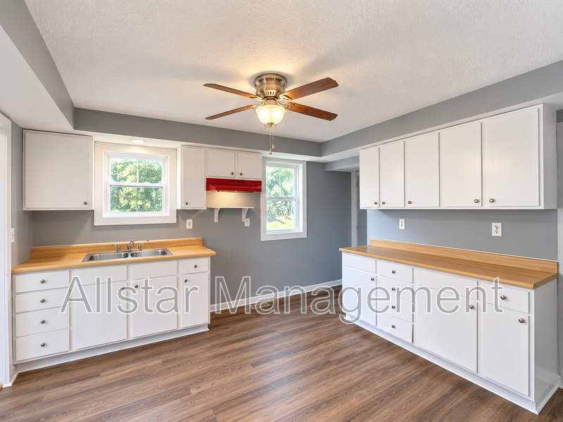 425 Fulton Rd - Lower unit Canton, OH 44703 property image