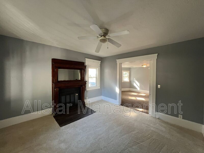 425 Fulton Rd - Lower unit Canton, OH 44703 property image
