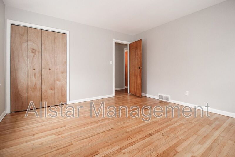 4801 E 84th St. (Up), Garfield Hts. property image