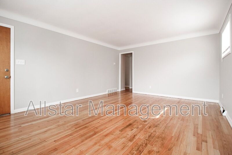 4801 E 84th St. (Up), Garfield Hts. property image