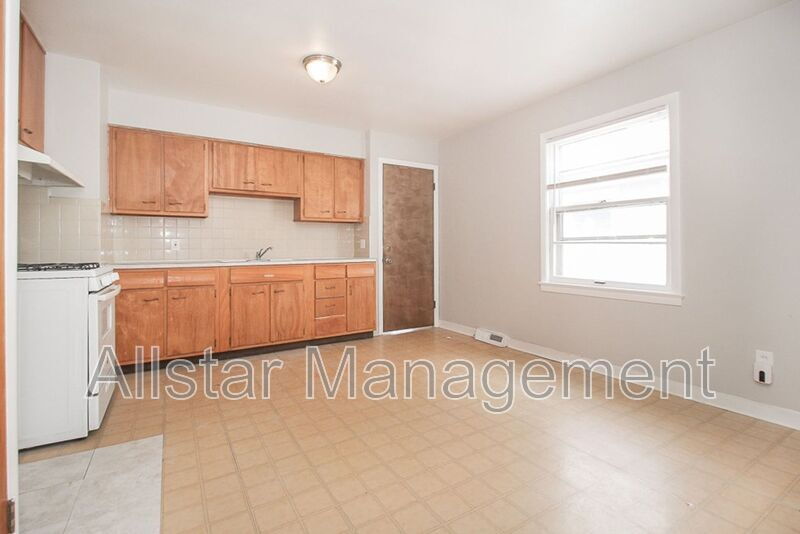 4801 E 84th St. (Up), Garfield Hts. property image